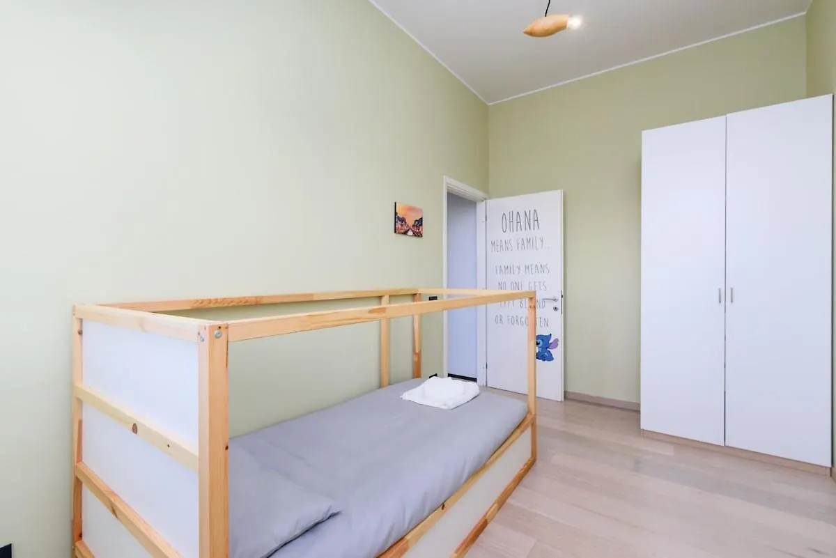 Urban Retreat 45 Apartment Milan