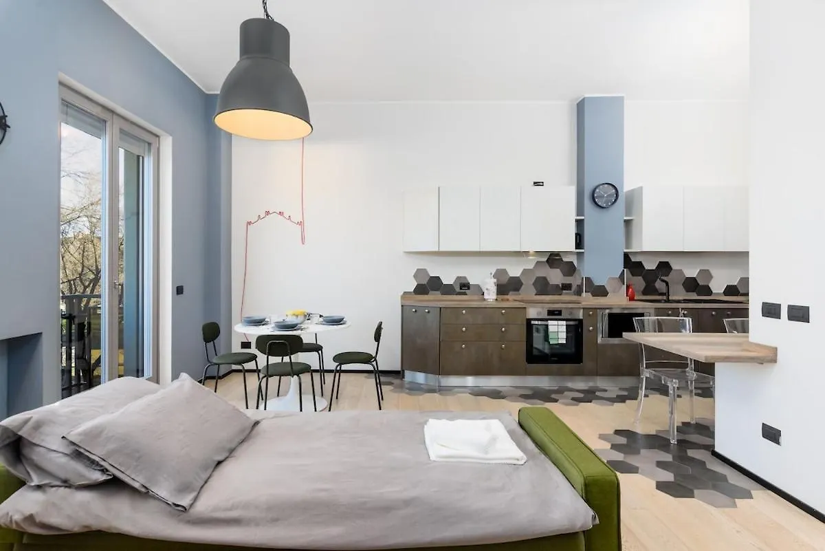Urban Retreat 45 Apartment Milan